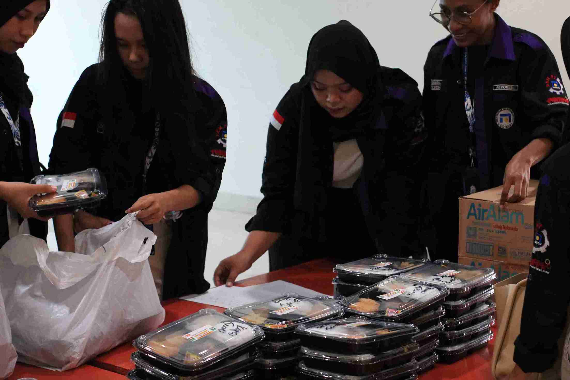 Persiapan Buka Bersama