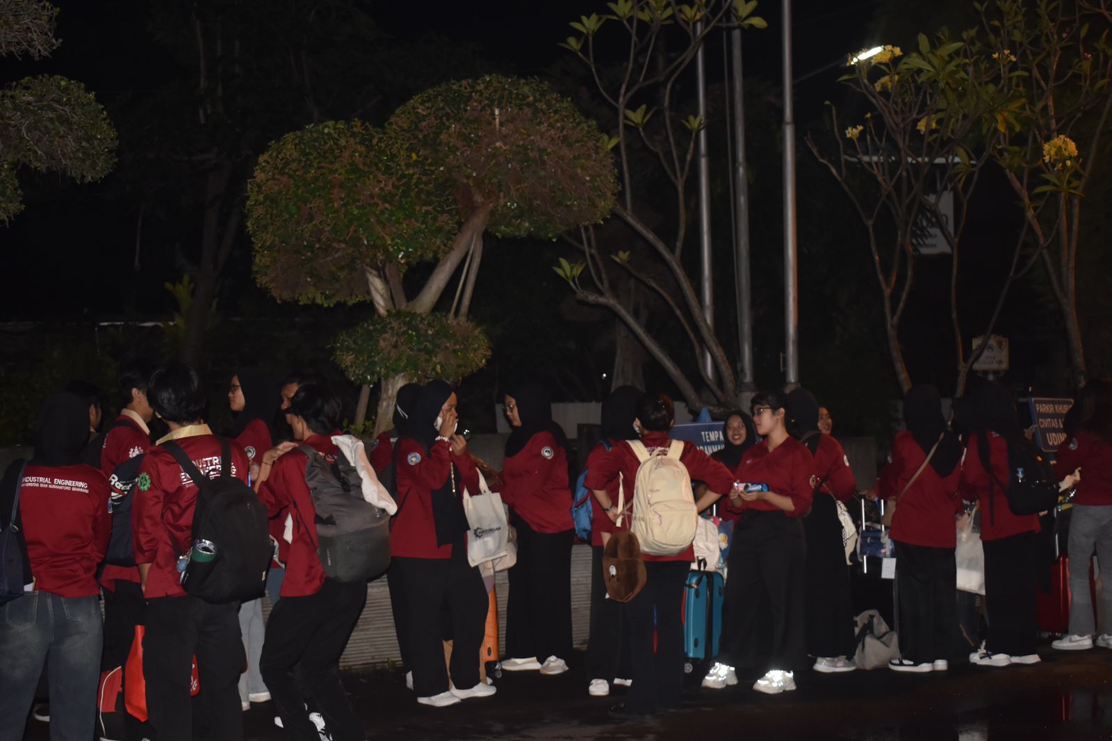 KUNJUNGAN INDUSTRI