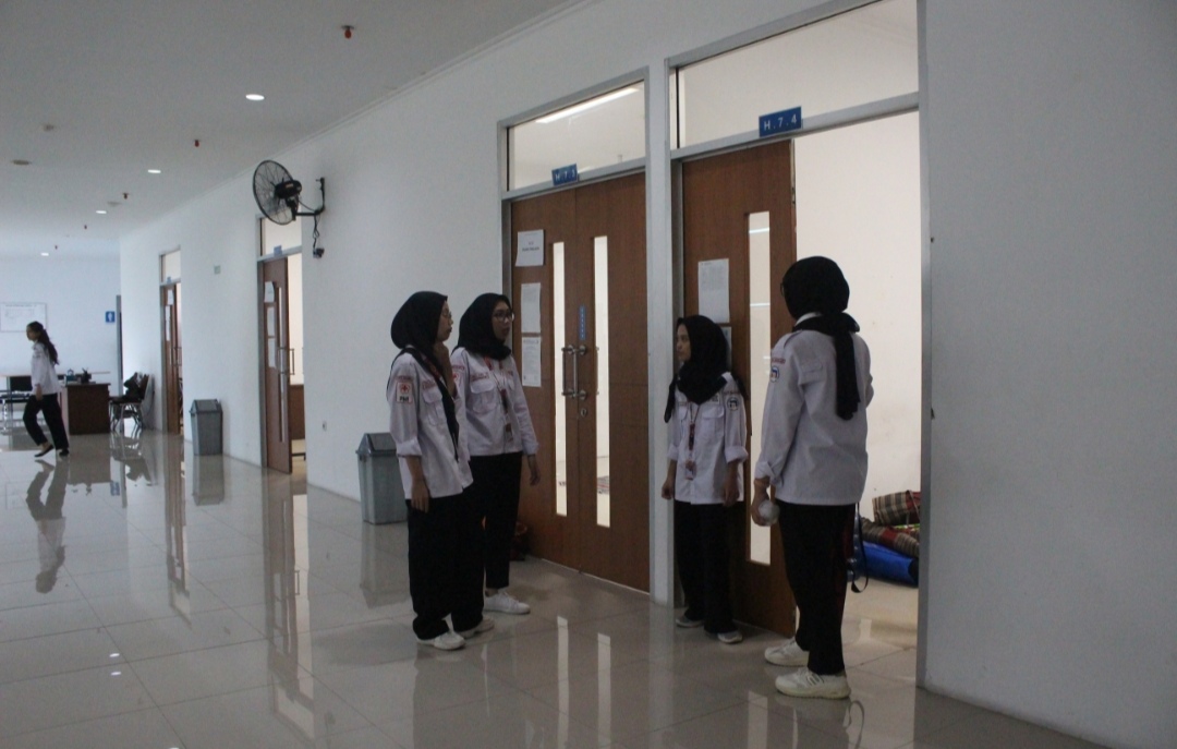 Evaluasi panitia dan Bersih-bersih venue Day 2