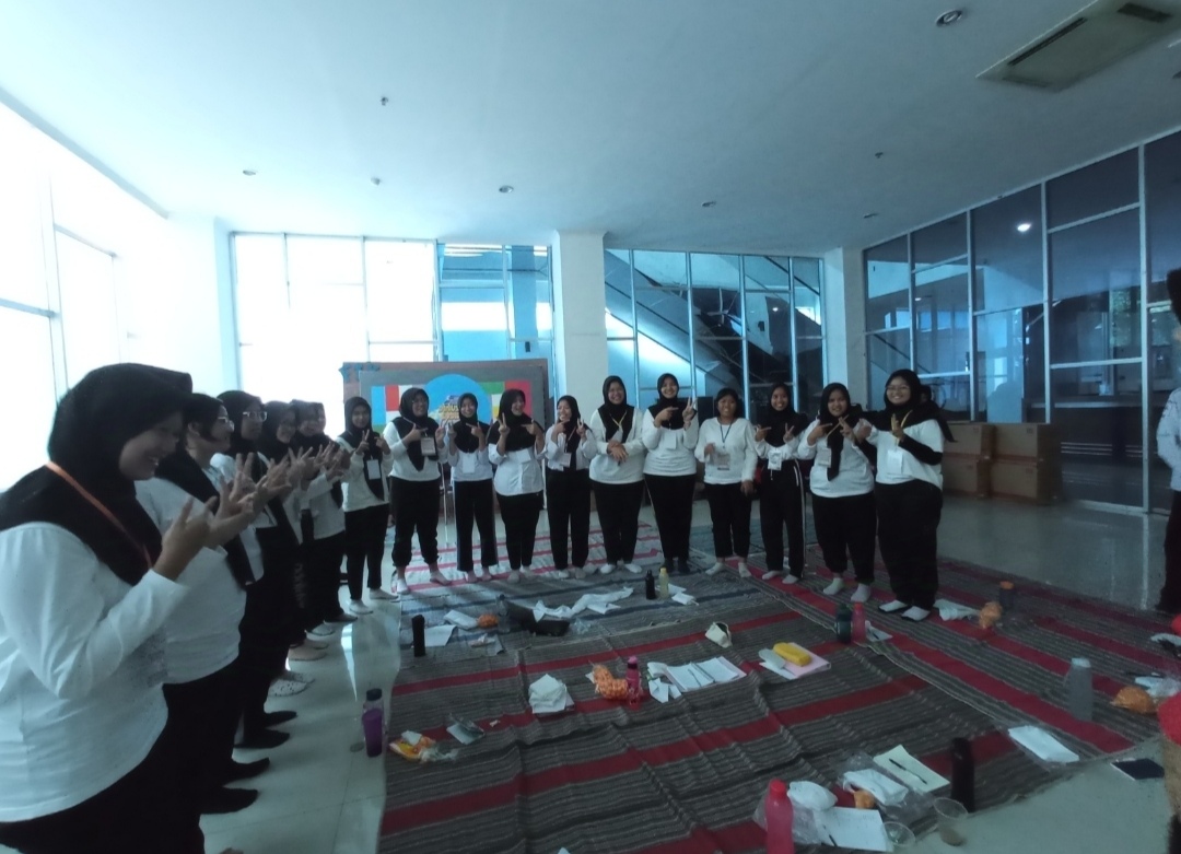 Ice Breaking dan Review Materi (Day 2)