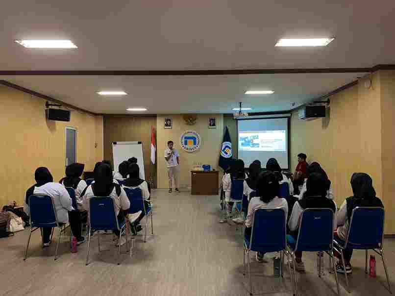 Vulnerability and Capacity Assessment (VCA) dan Participatory Rural Apraisal (PRA)
