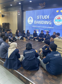 Studi Banding