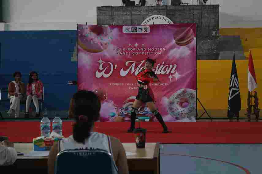 DFU Dinus Fest Kpop Modern Dance Competition