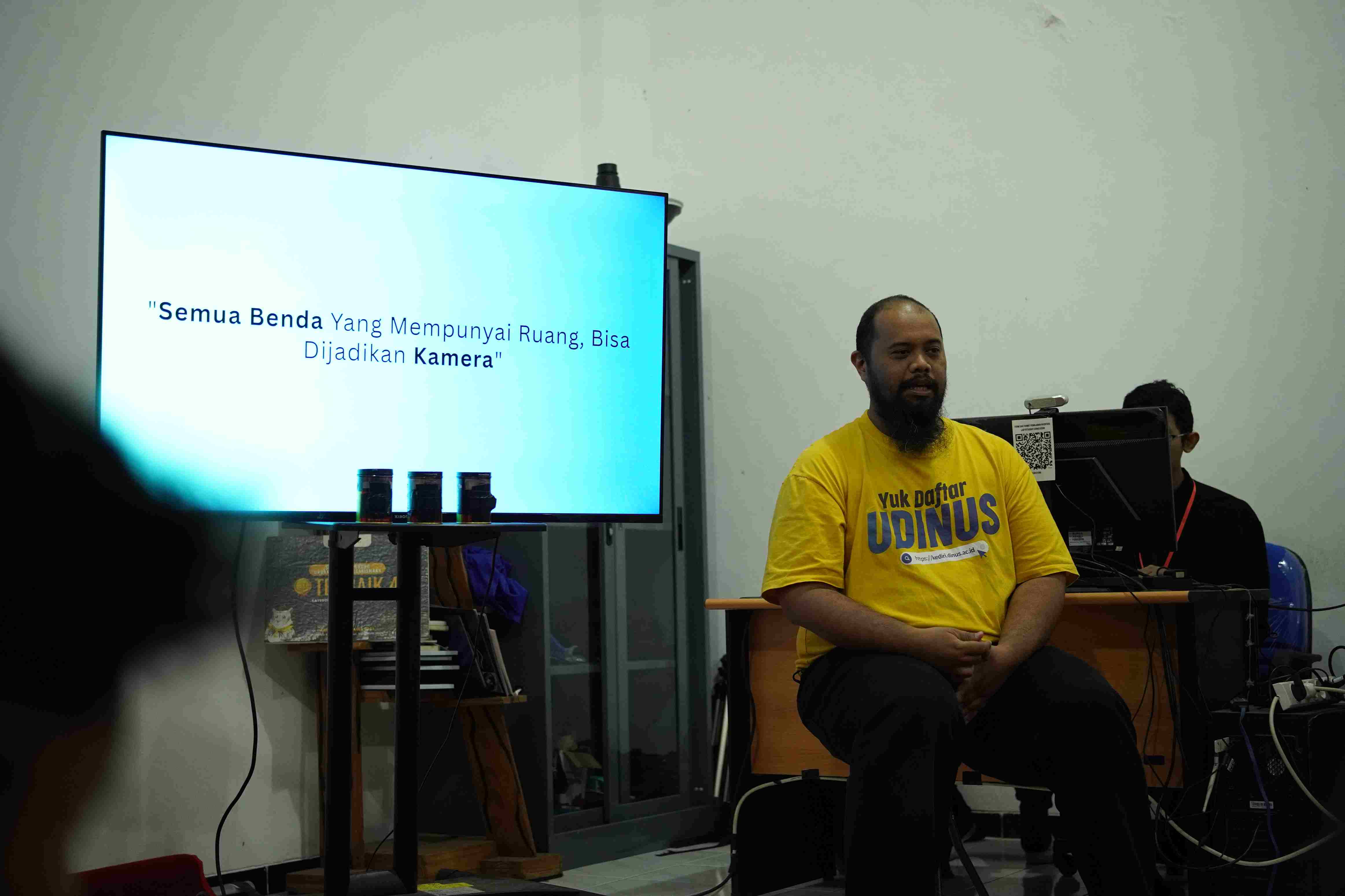 Workshop Kamera Lubang Jarum