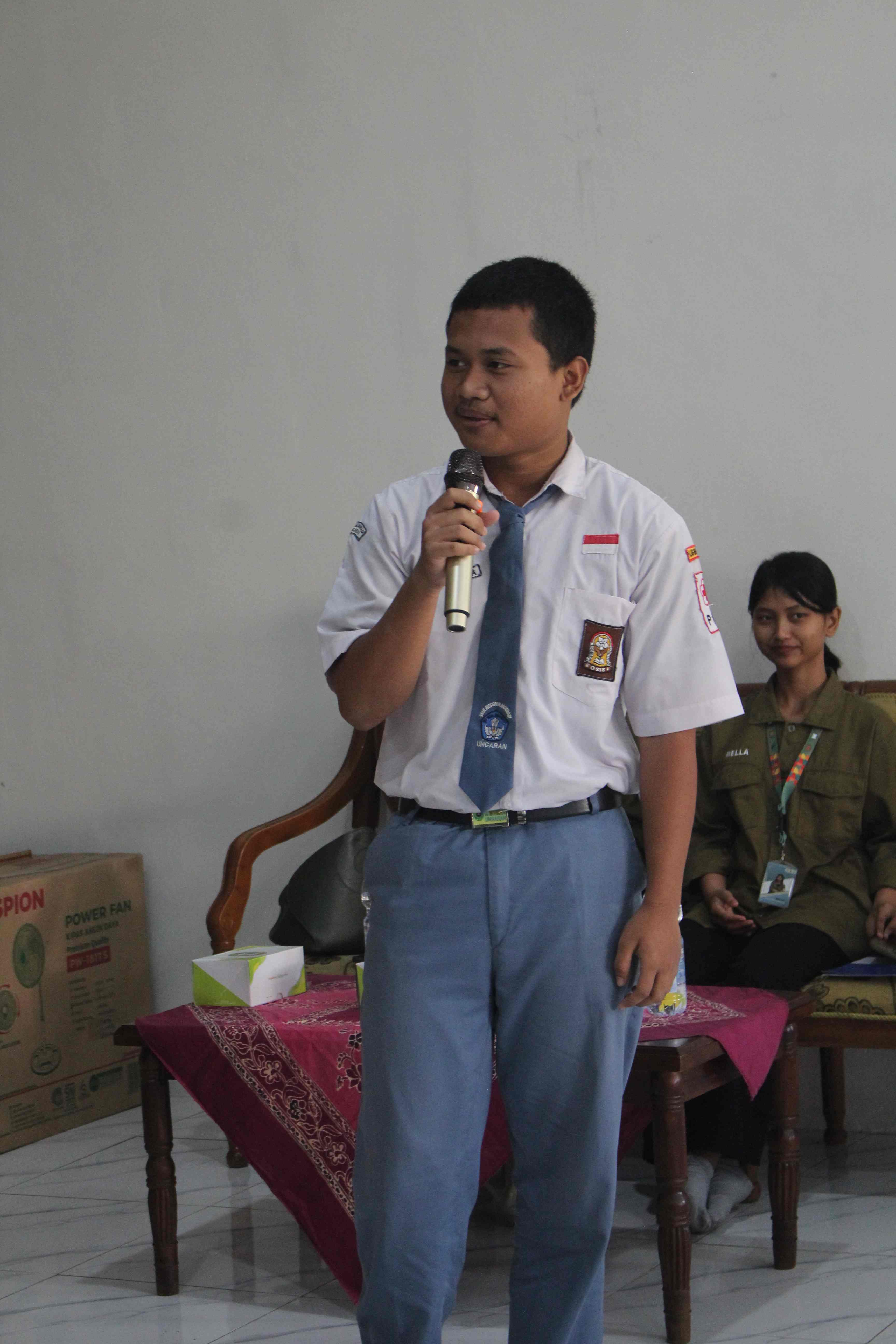 Goes To School