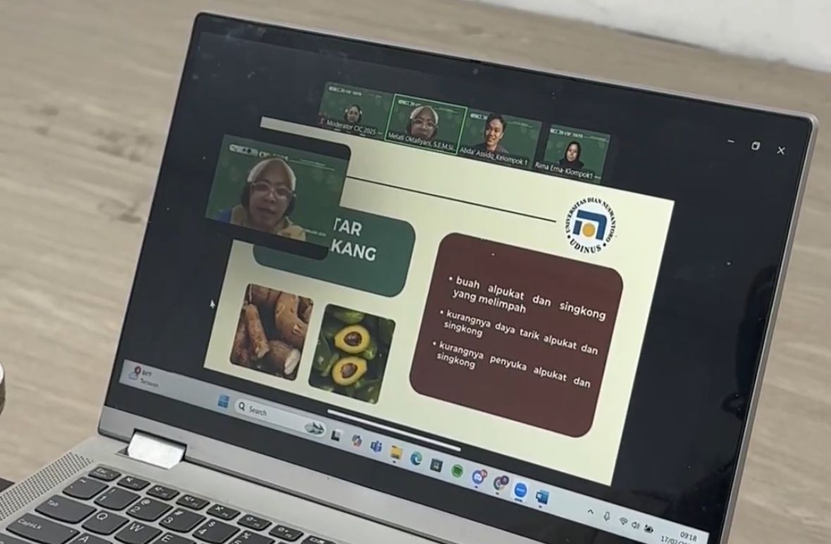 8. Presentasi (Zoom)