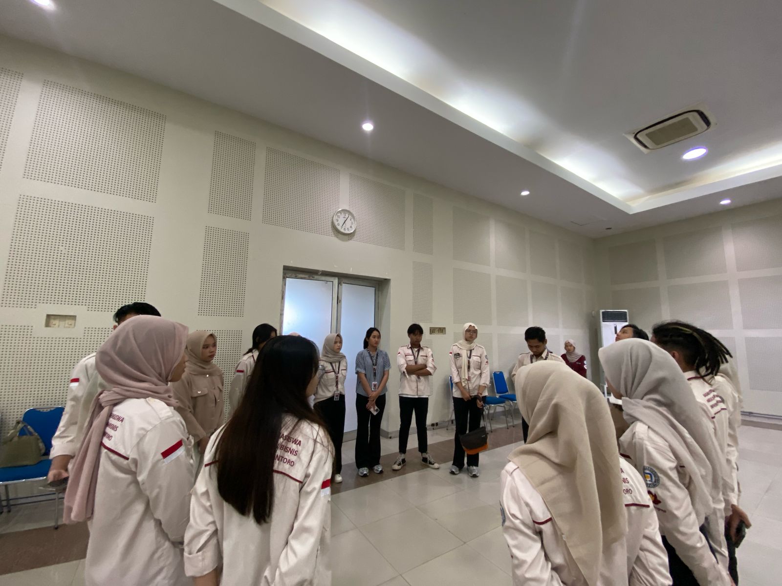 10. Briefing Panitia Day 2