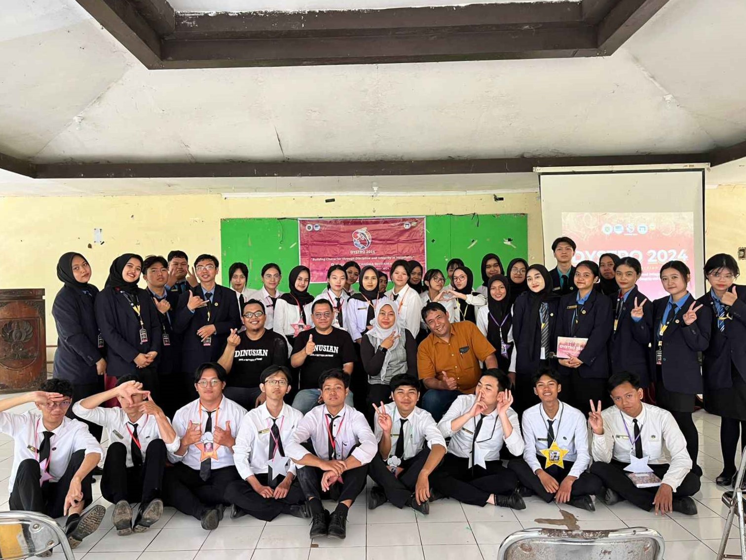 Sesi Foto Bersama