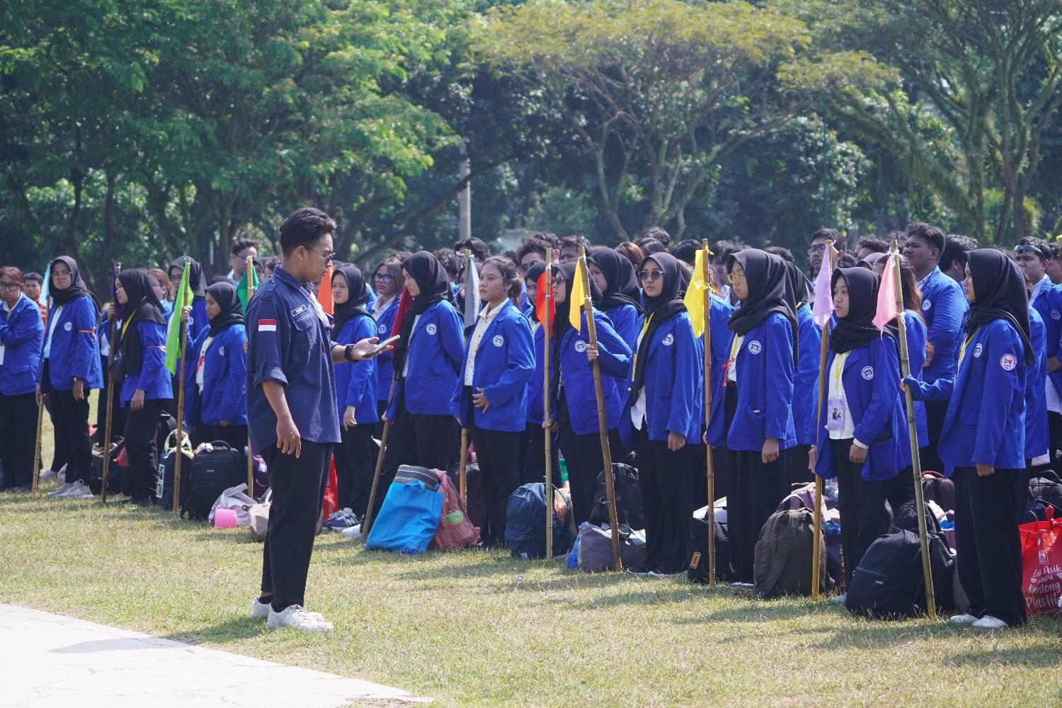 Kedatangan Peserta + Apel