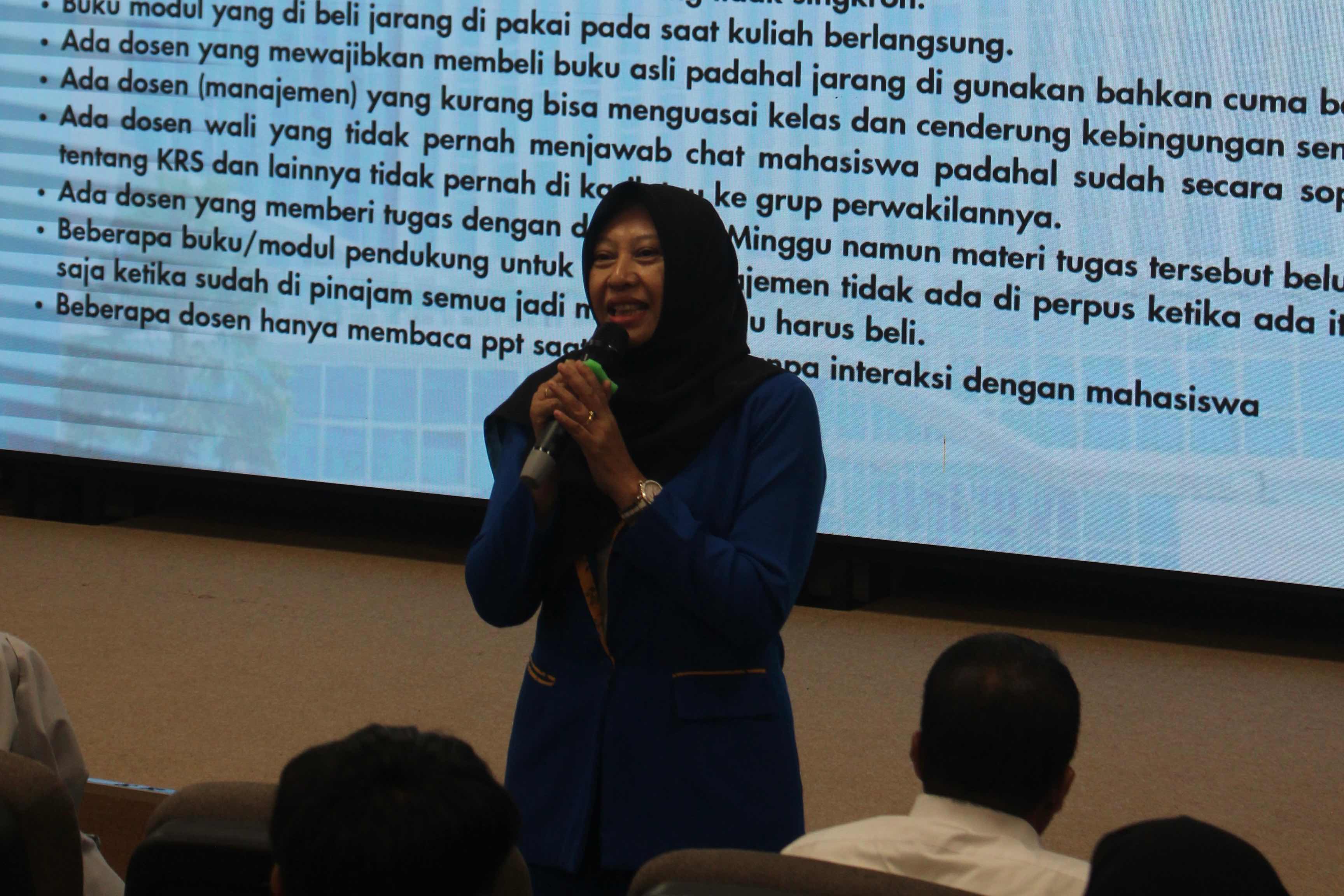 Sesi Diskusi 1 Terkait Akademik Fakultas Ekonomi dan Bisnis 