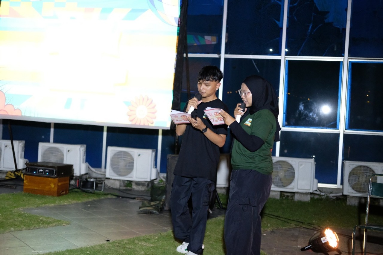 Pembukaan dan Pengenalan Acara AKOMSI