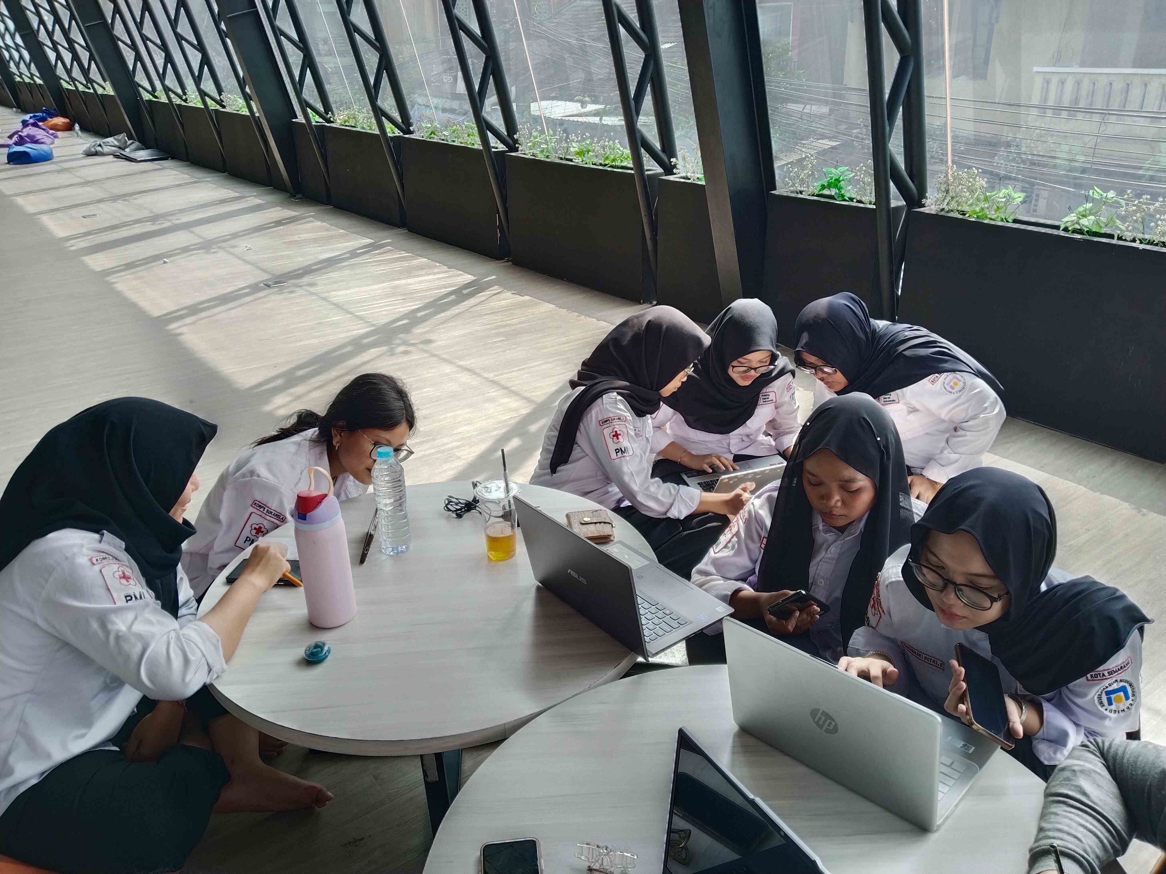 DINUS FIRS AID EDUCATION COMPETITION