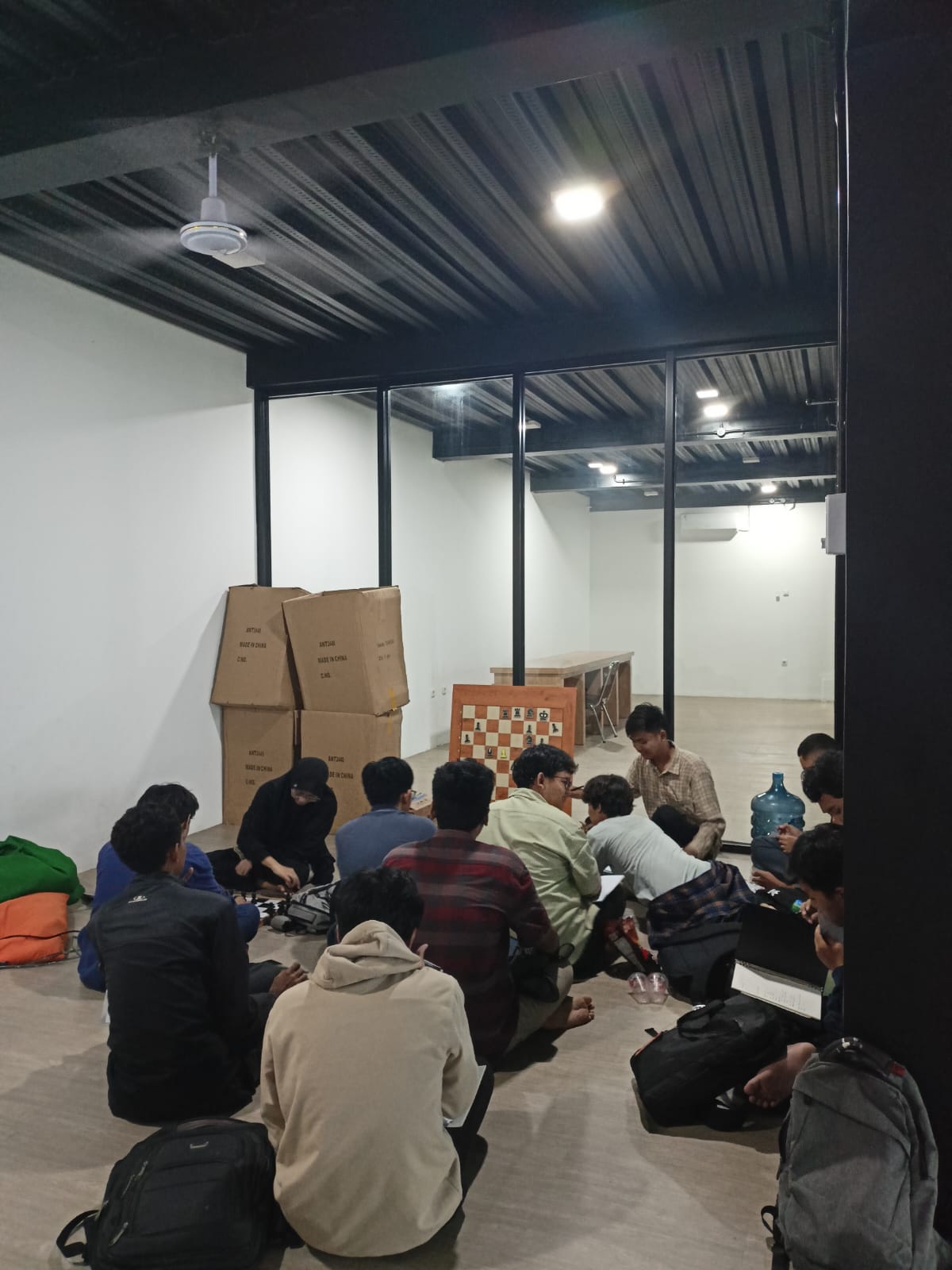 Udinus Chess Training