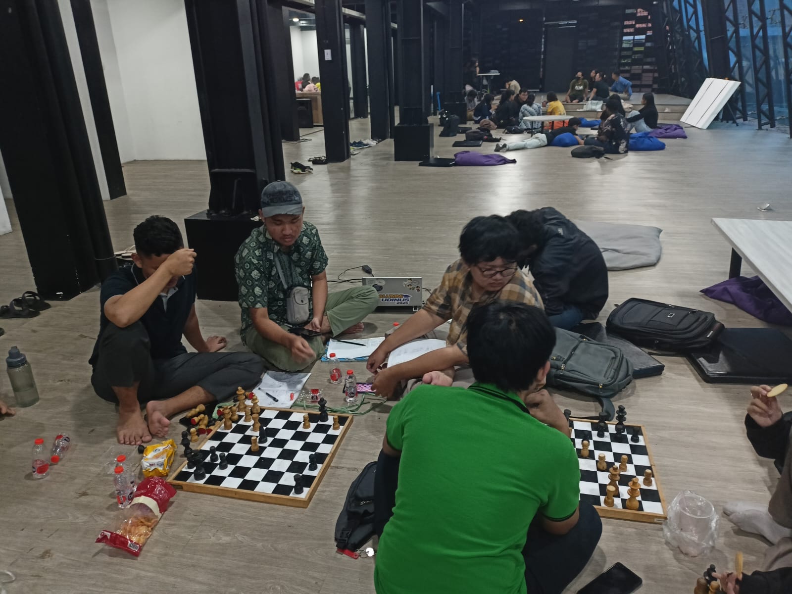 Udinus Chess Training