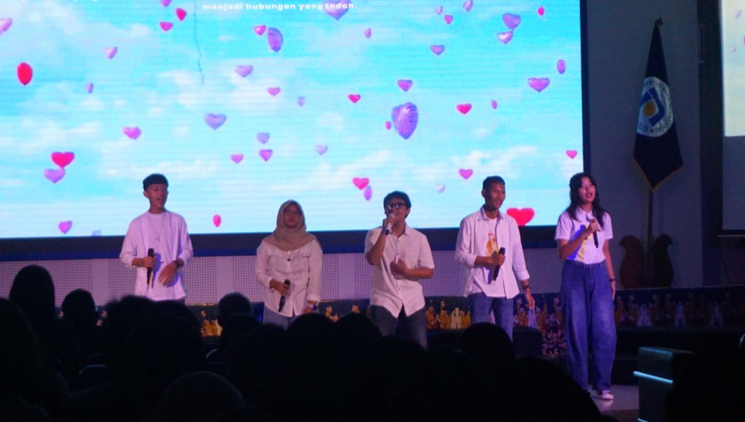 Penampilan Guest Star