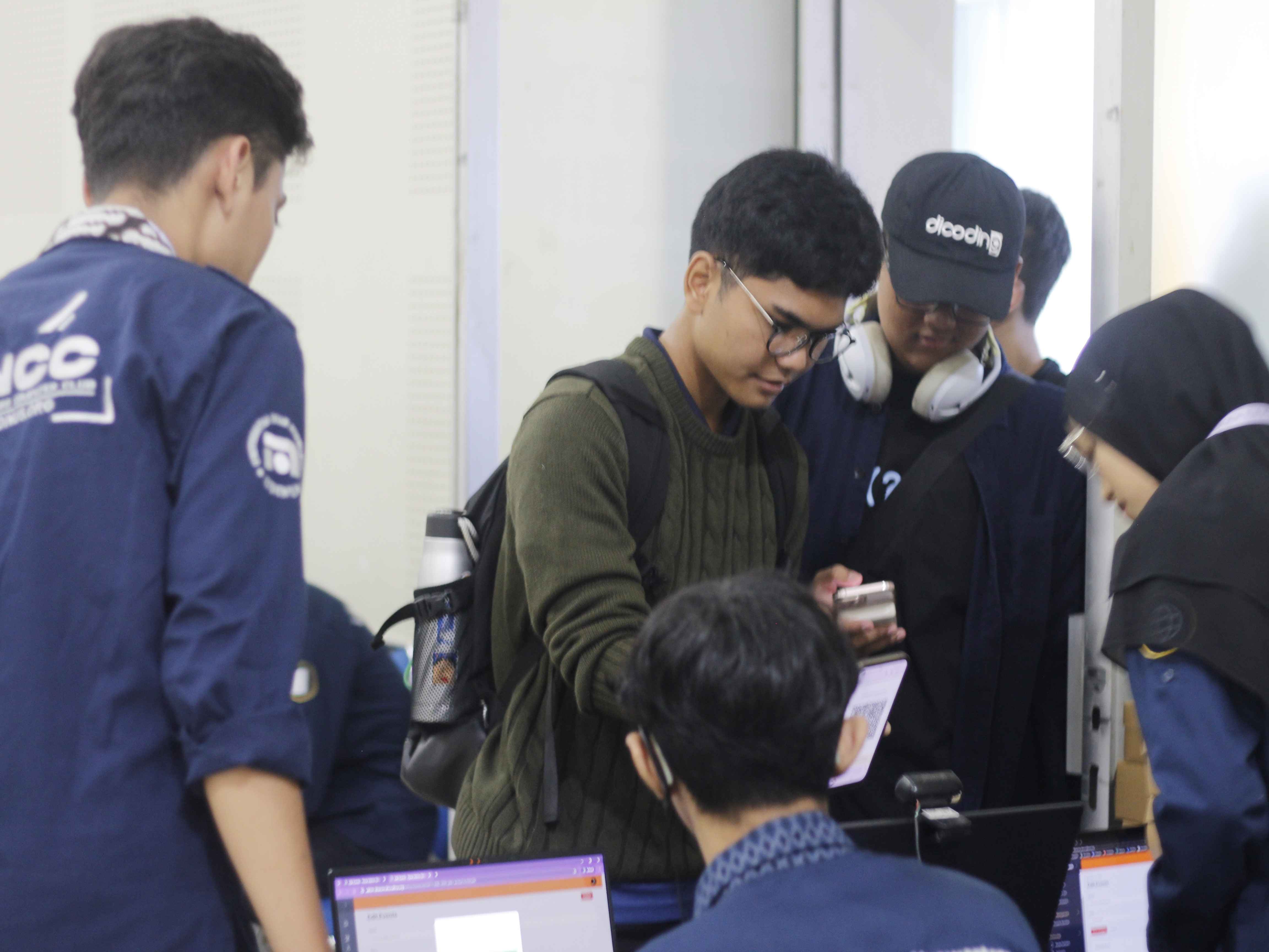 Kedatangan dan Absensi Peserta