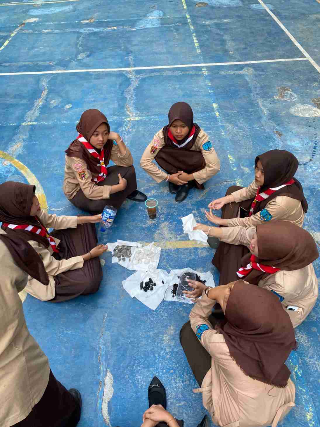 Praktik Materi Lapangan