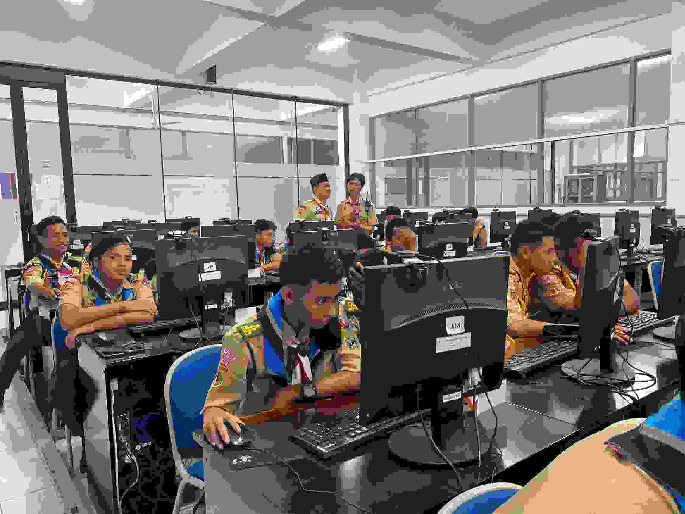 Dinus Rover Scout Competition IX