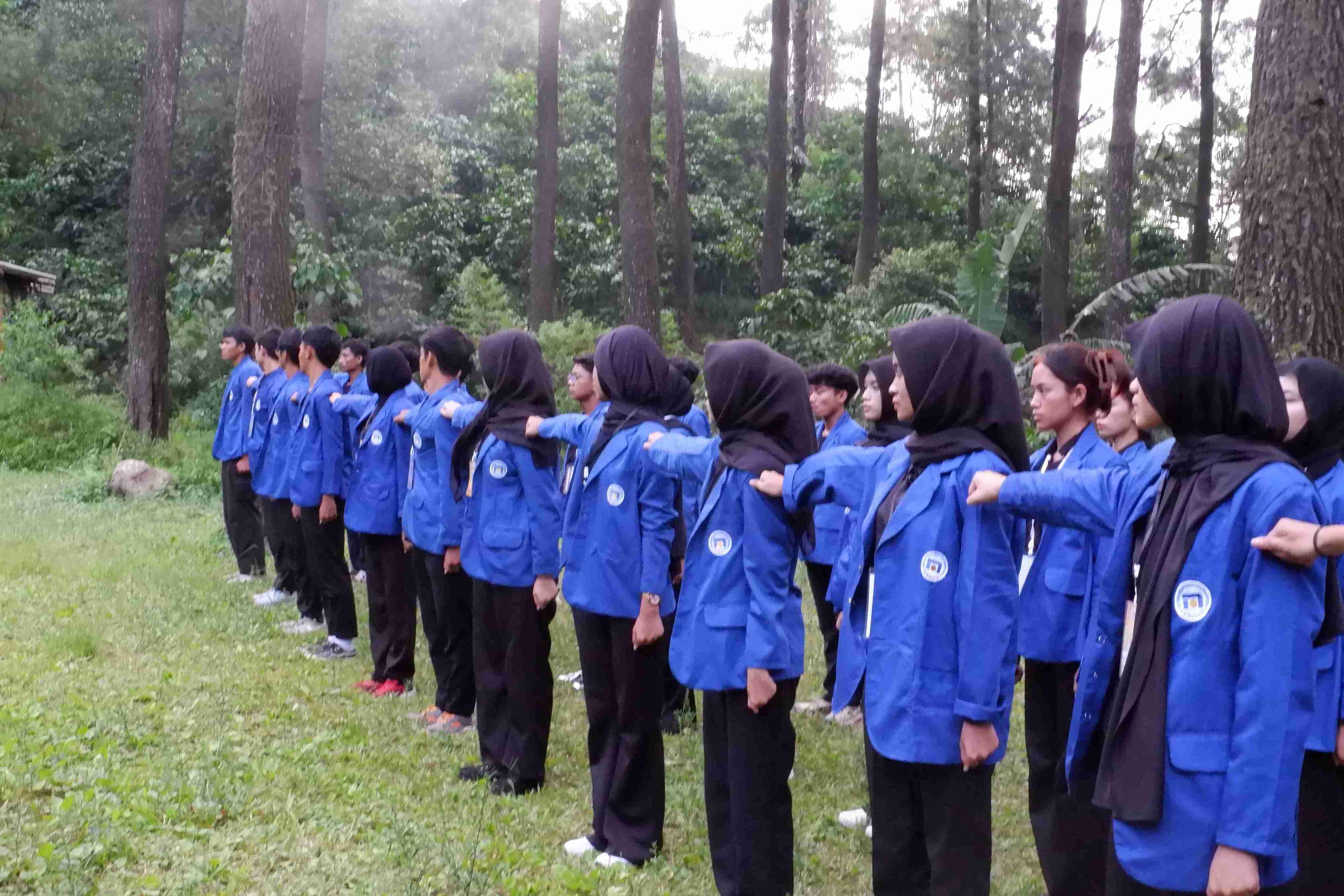 Latihan Dasar Kepemimpinan