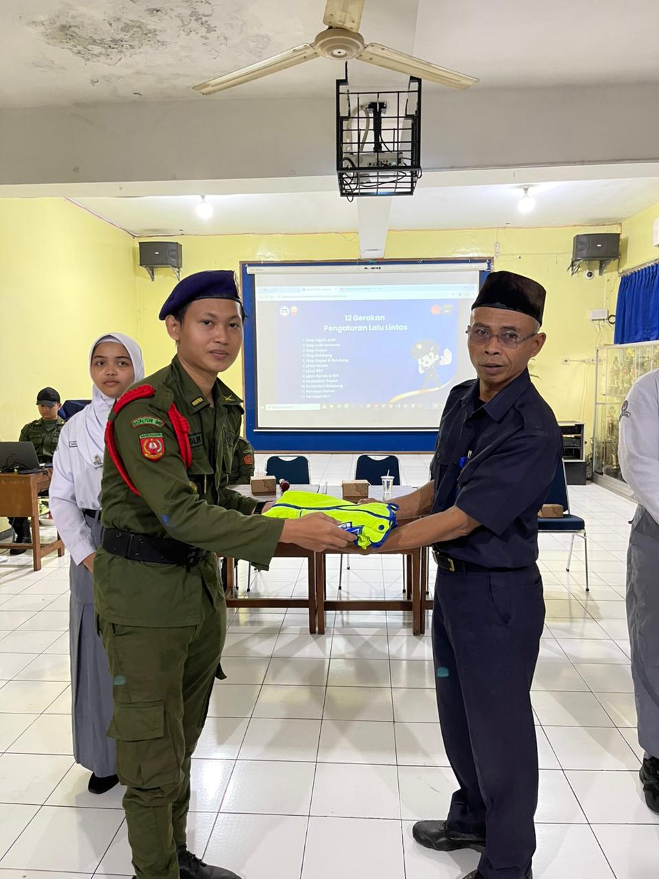 Pelatihan Lalu Lintas Polisi Keamanan Sekolah