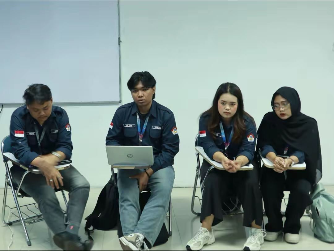 Sesi  Presentasi + Tanya Jawab HM SISFO