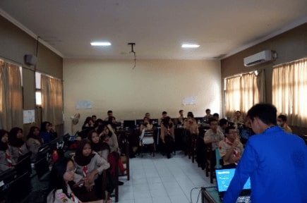 OPEN SOURCE ON THE SCHOOL