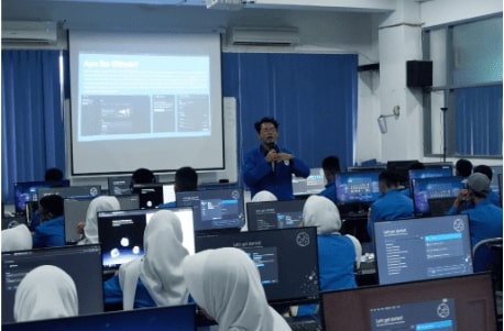 OPEN SOURCE ON THE SCHOOL