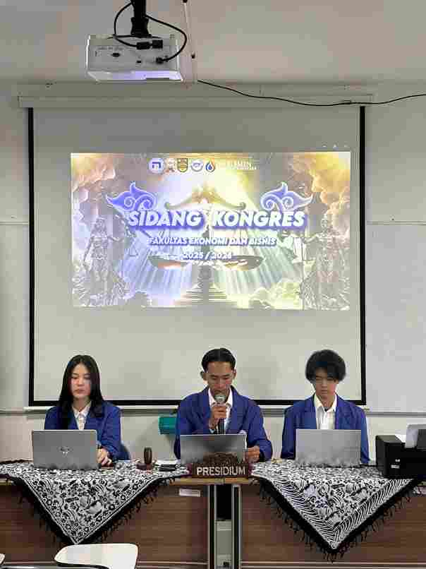  Pembacaan Peraturan Dalam Sidang