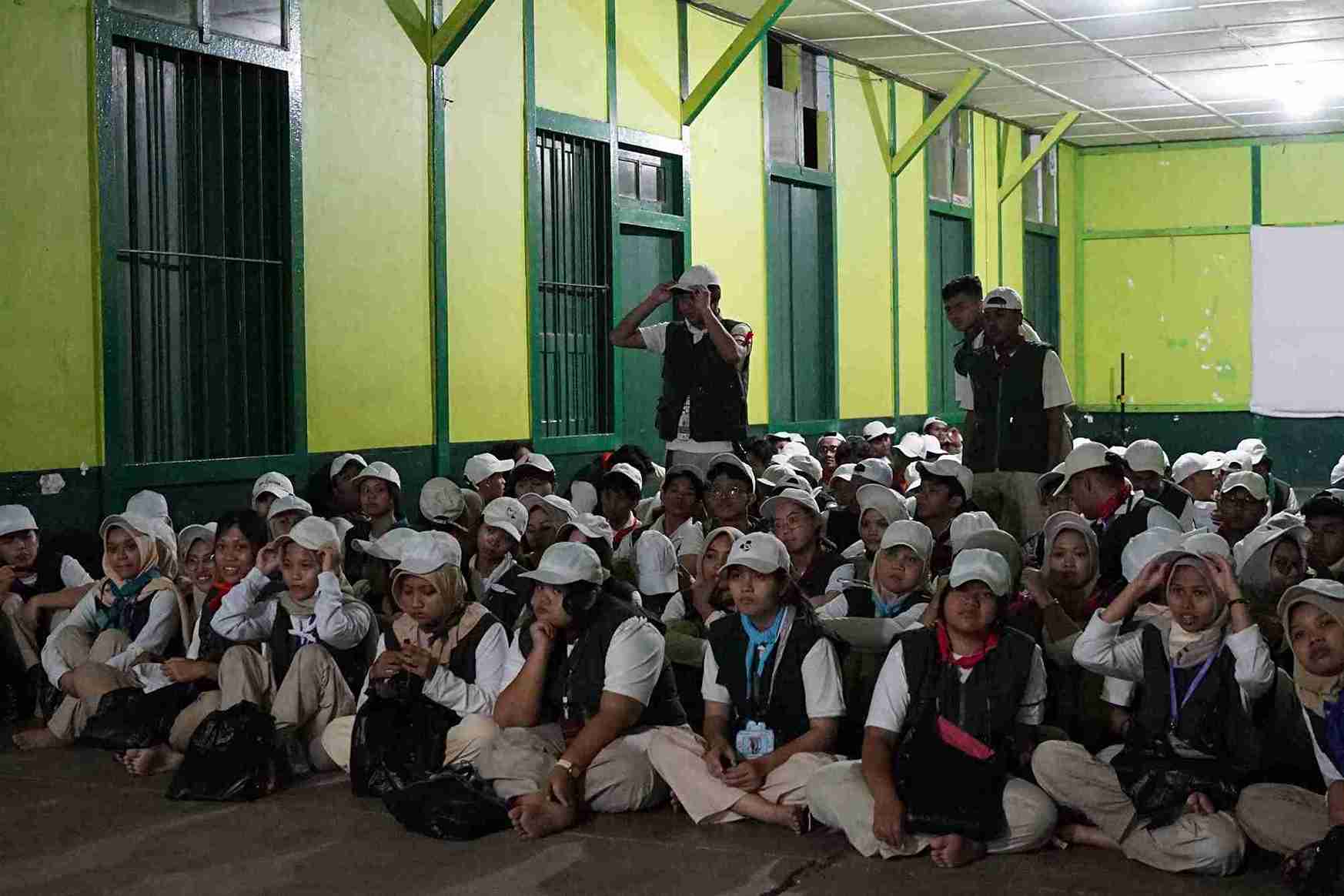 Briefing jelajah malam