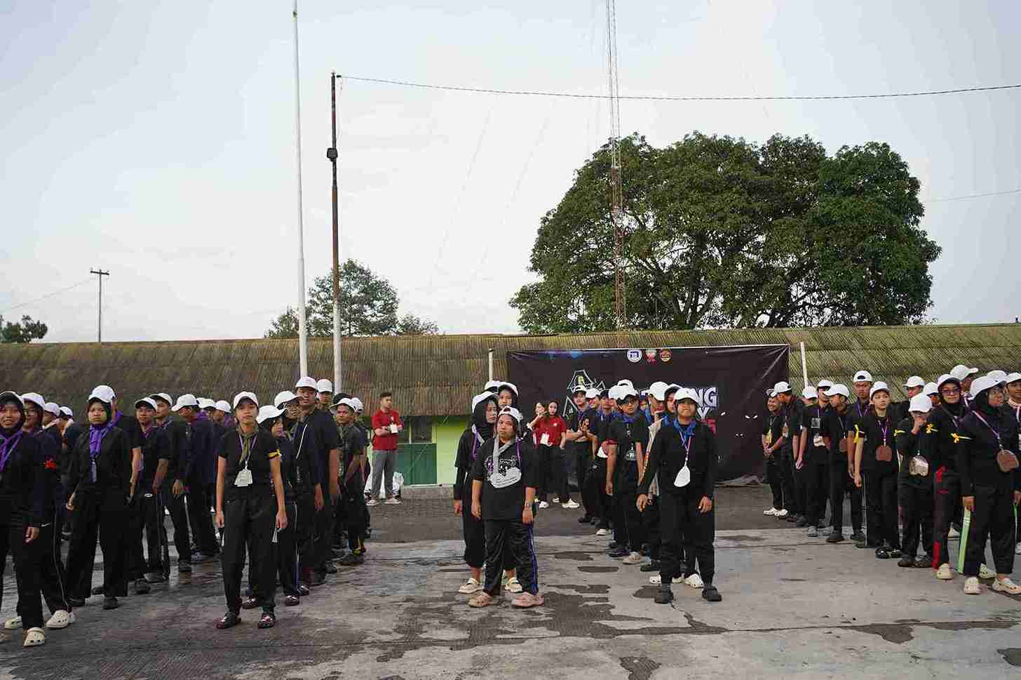 Persiapan senam pagi + sholat subuh