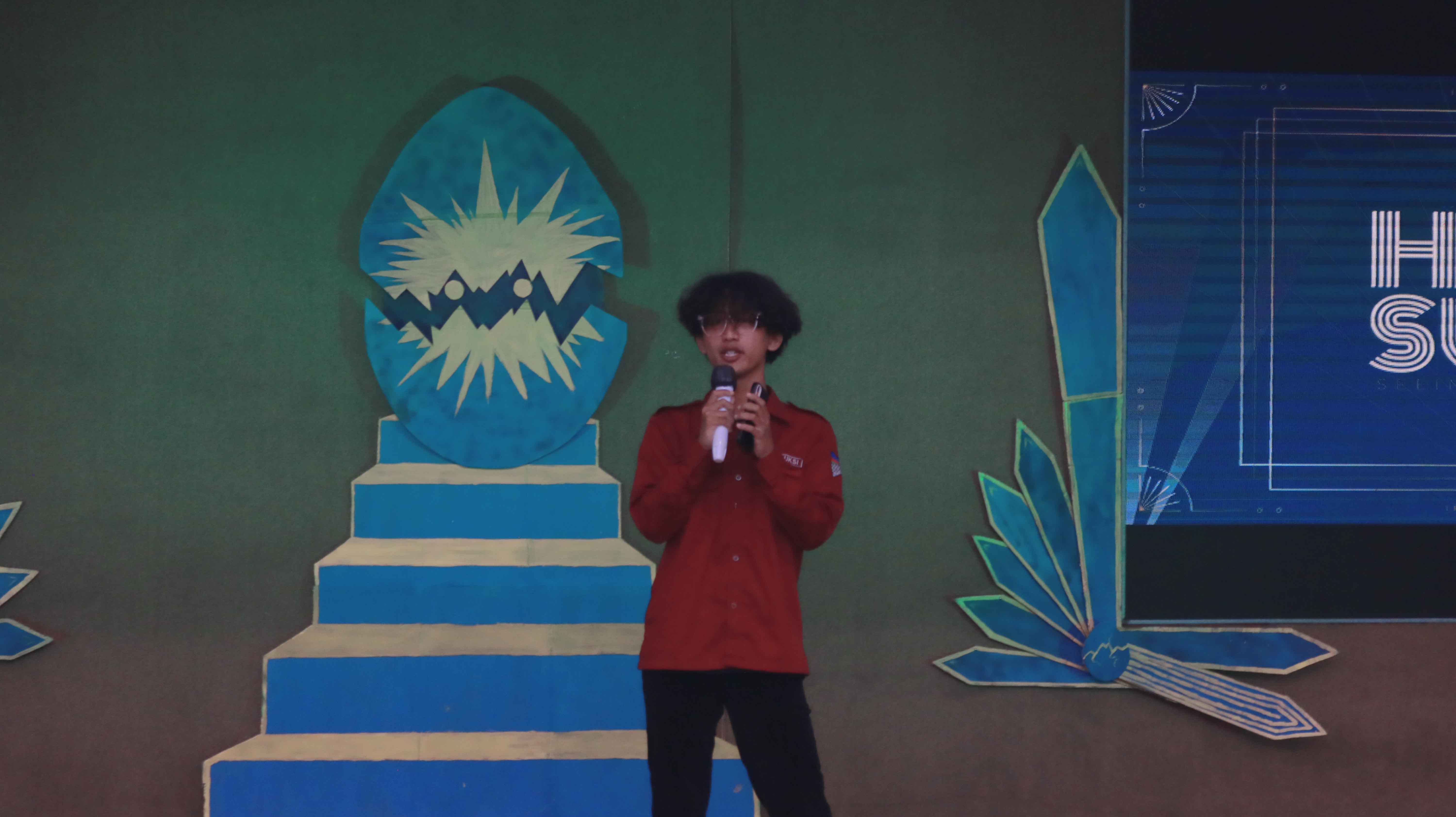 Pembukaan dan Pengenalan Acara