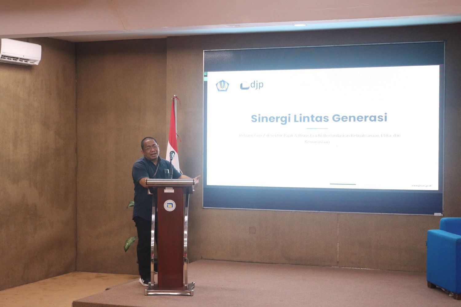 7. Sambutan Kepala Seksi Bimbingan Penyuluhan dan Pengelolaan Dokumen Kanwil 