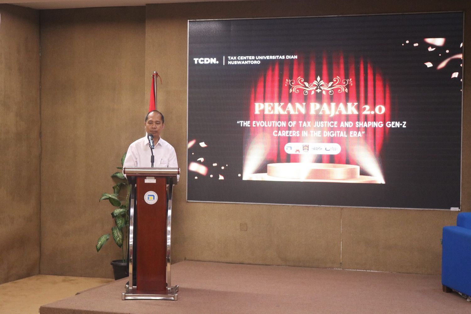 8. Sambutan Pembina Tax Center