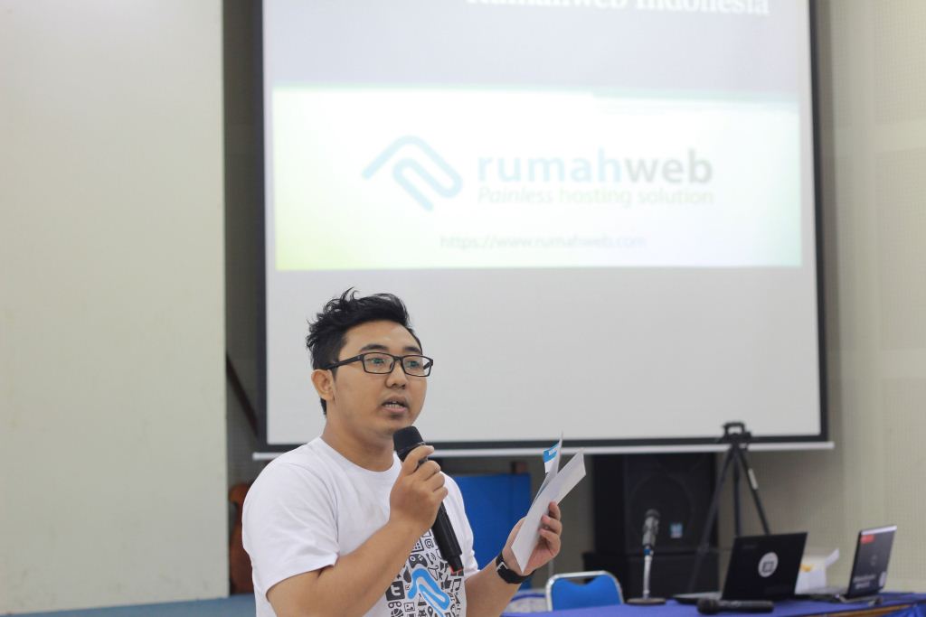 Promosi Sponsor oleh Rumahweb pada Dinacom Explore Semarang