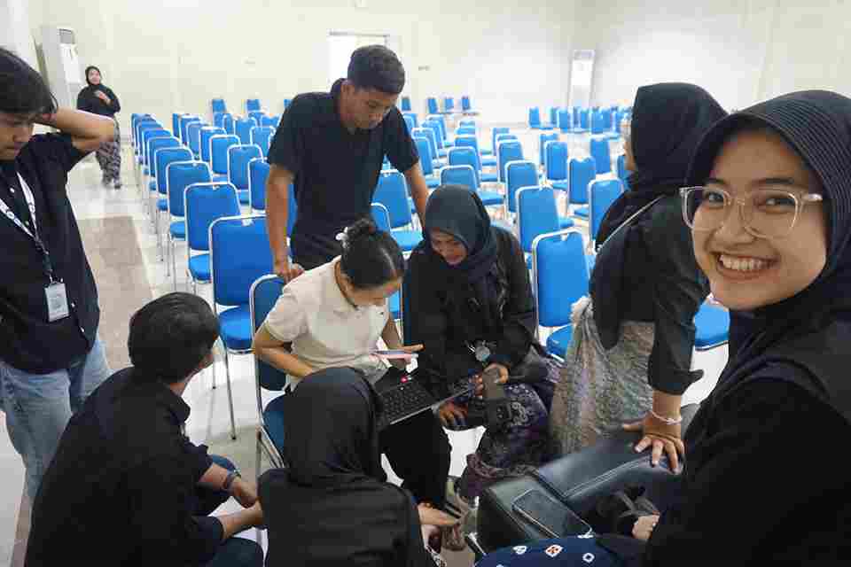 Persiapan Panitia dan Briefing