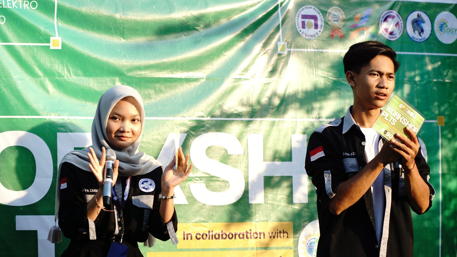 Penutupan Acara sesi siang oleh MC