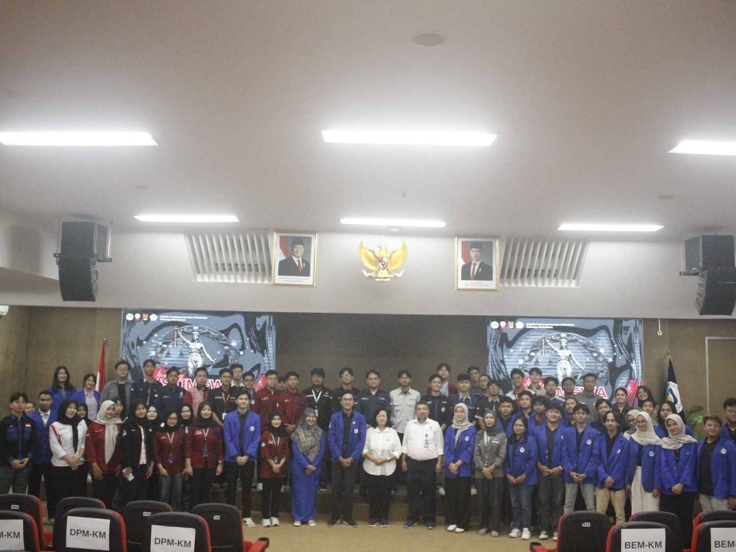 sesi foto bersama
