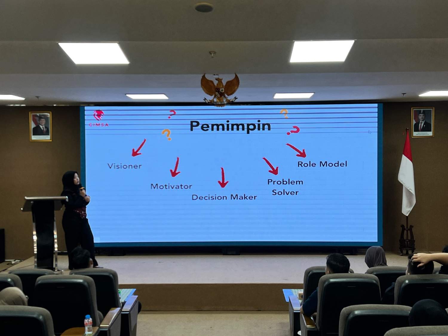 Materi oleh Presiden CIMSA