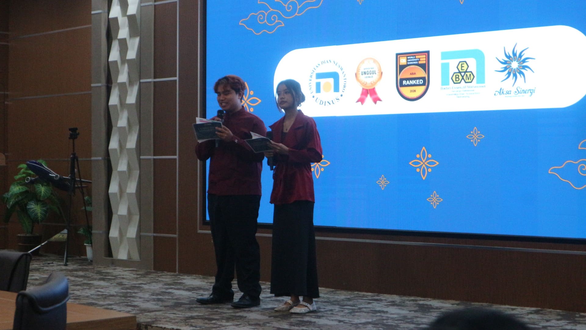 Pembukaan
