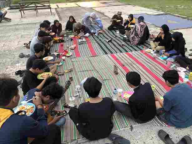 Makan siang