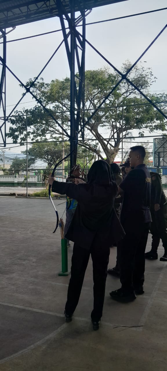 Latihan Panahan 